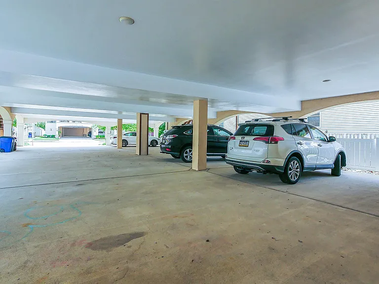 115 N Washington Ave #2 — Photo 32