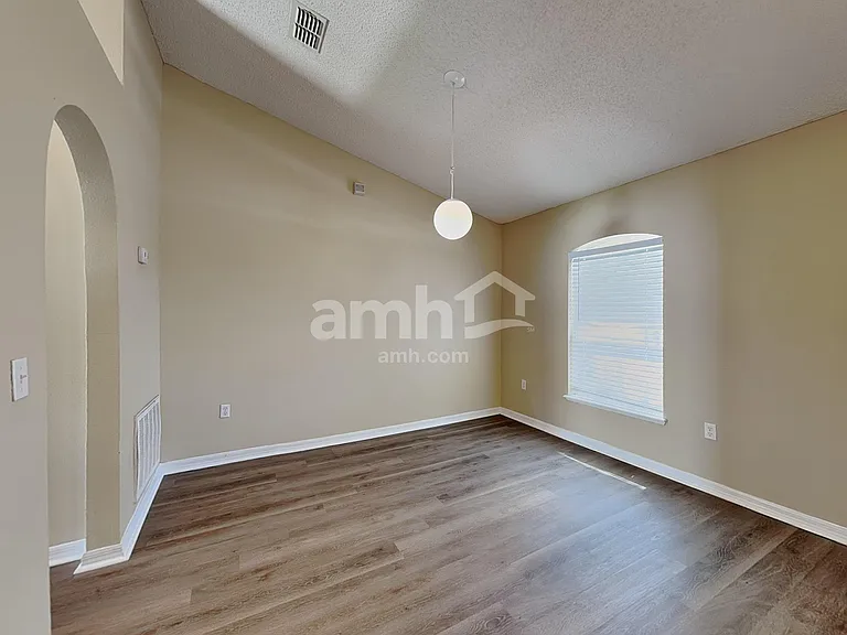 147 Timbercreek Pines Cir — Photo 5