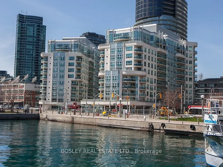 600 Queens Quay W #828 — Photo 1