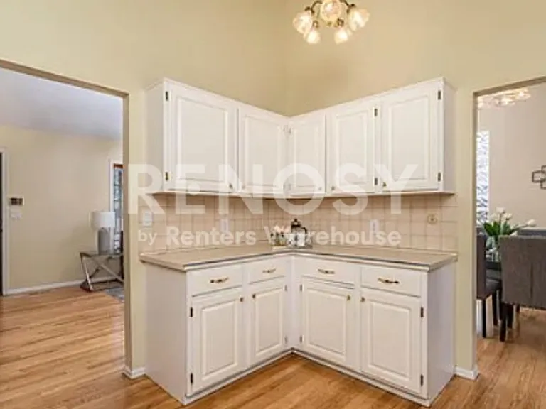 5452 Blackhawk Rd — Photo 26