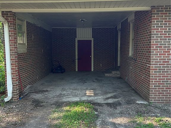 2nd image of 109 Crawford Dr