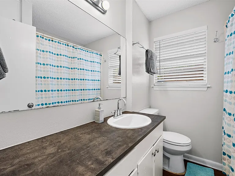 2203 Ventura Dr #B — Photo 15
