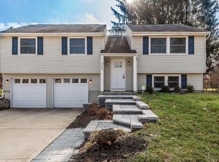 255 Carlin Ct W, Columbus, OH 43230