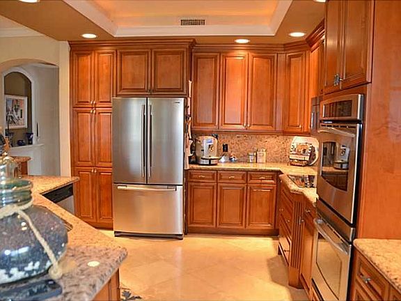 5th image of 7541 Old Thyme Ct