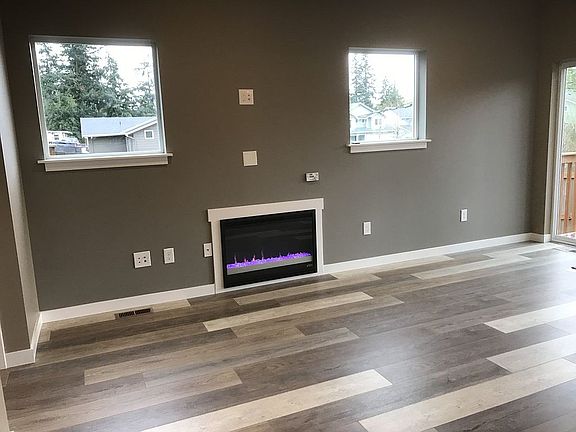 Livingroom/fireplace