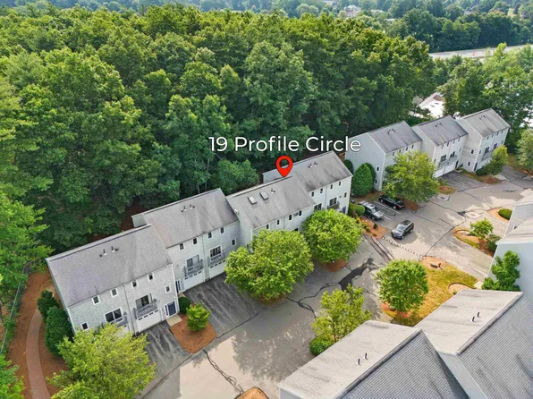 19 Profile Circle #19, Nashua, NH 03063