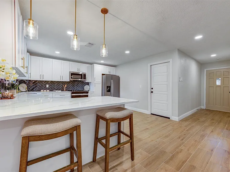 3538 Truxton Dr — Photo 12