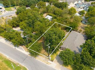 513 N Lewis St, Round Rock, TX 78664