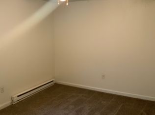 703 Perryville St APT 1, Harrodsburg, KY 40330