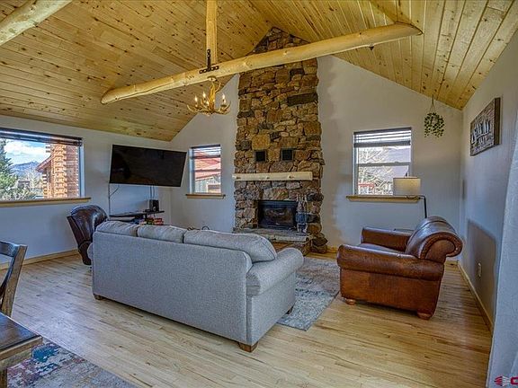 4th image of 274 Lakeside Drive