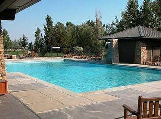 2352 E Clifton Dr, Meridian, ID 83642