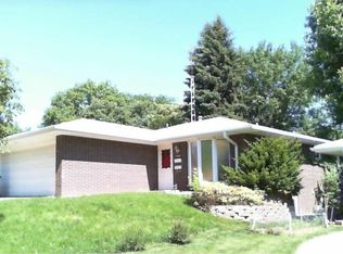 3440 Frost Ct, Lincoln, NE 68510