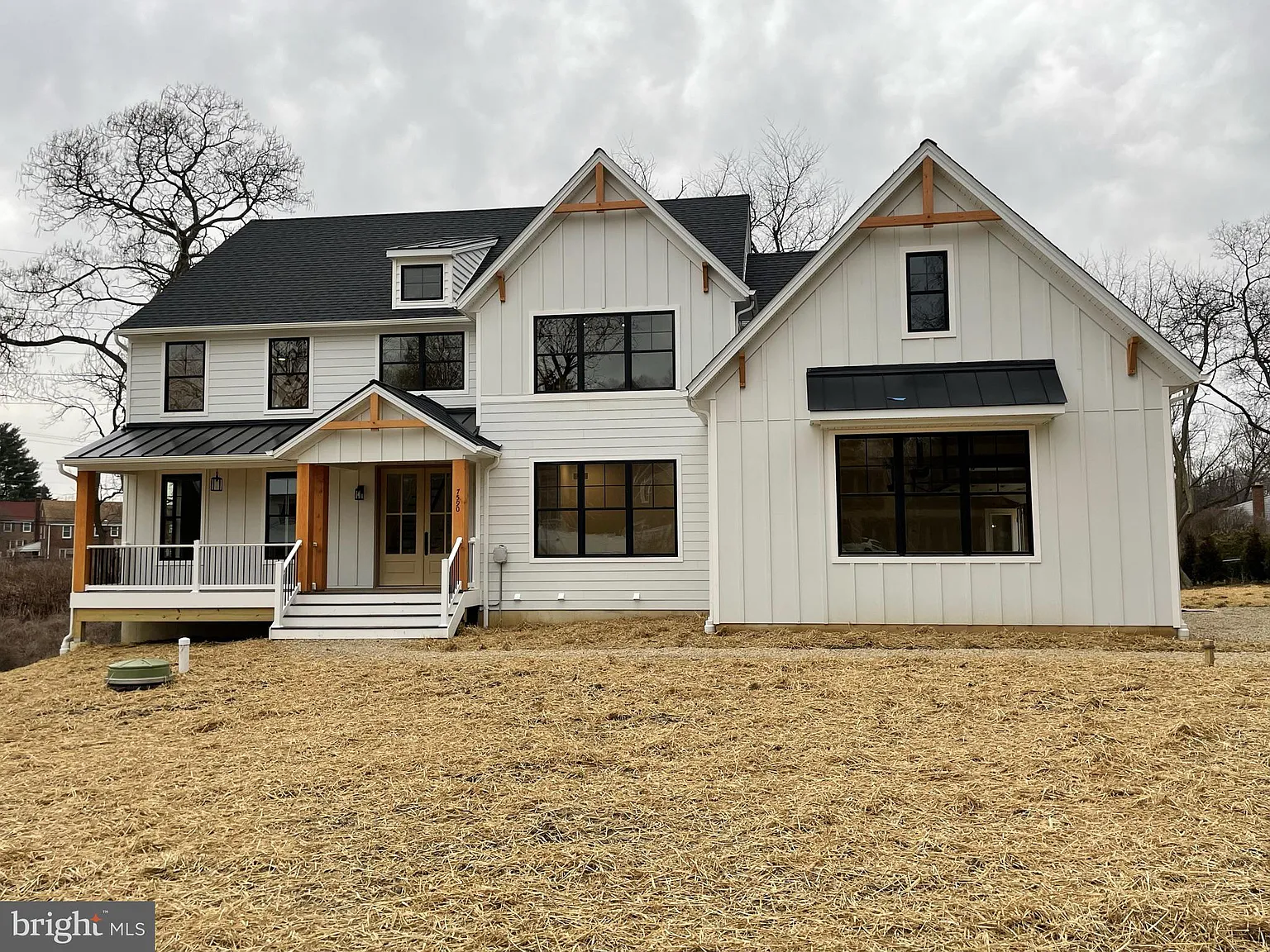 3896 Coventryville Rd photo 1