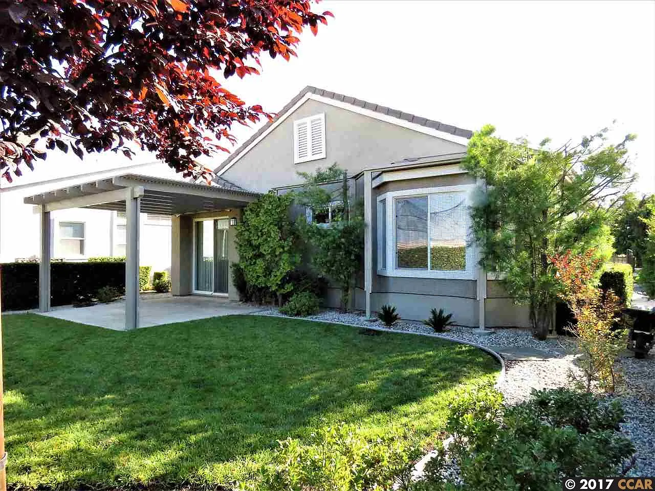 221 Upton Pyne Dr photo 1
