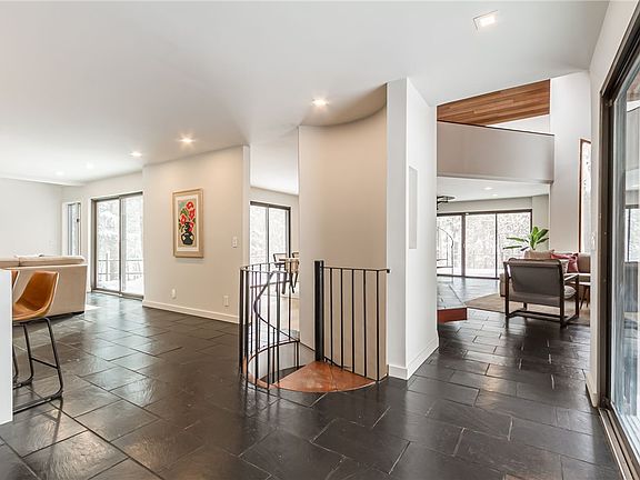 5th image of 103 Harvest Rd