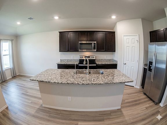 4th image of 8606 Brahma Plains Rd