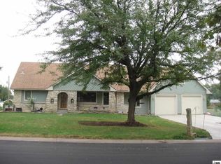 424 S Aquarius St, Silver Lake, KS 66539