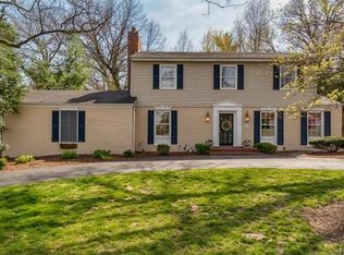 55 Willow Hill Rd, Saint Louis, MO 63124