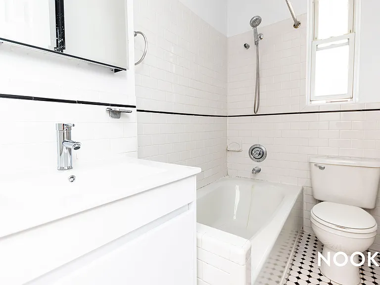 329 Woodbine St #1F — Photo 3