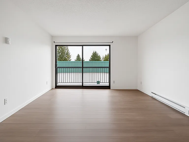 33452 Tessaro Cres #213 — Photo 8