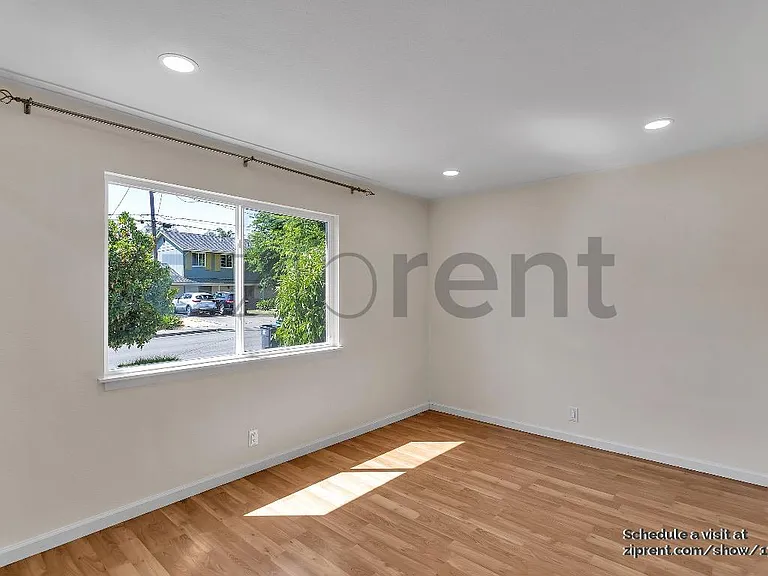 166 Madelia Pl — Photo 16