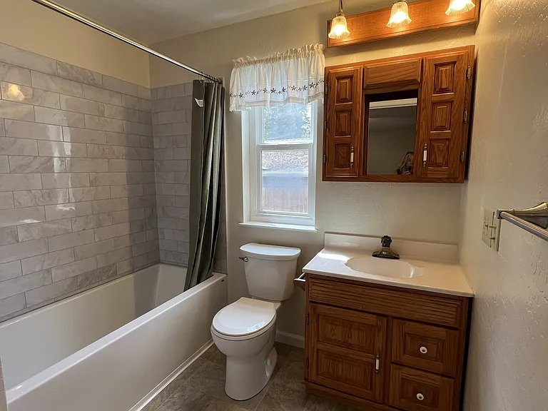 507 Butler St — Photo 9