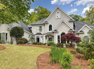 4135 Falls Ridge Dr, Johns Creek, GA 30022