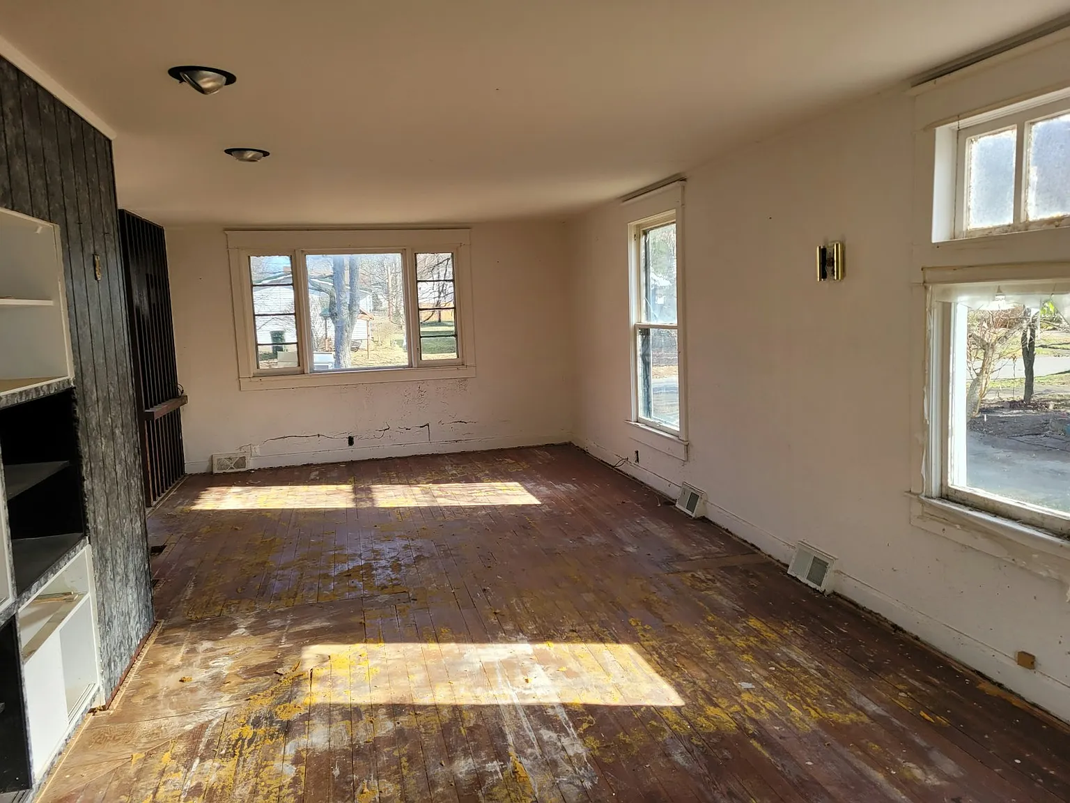 332 North French Street — Photo 4