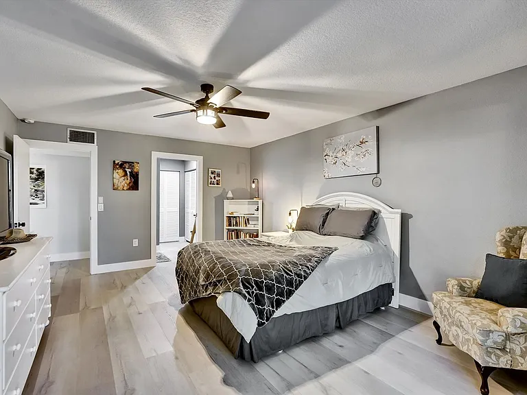 107 Pinehurst Dr #107 — Photo 23