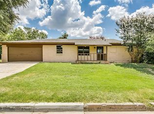 2709 New York Ave, Fort Worth, TX 76104