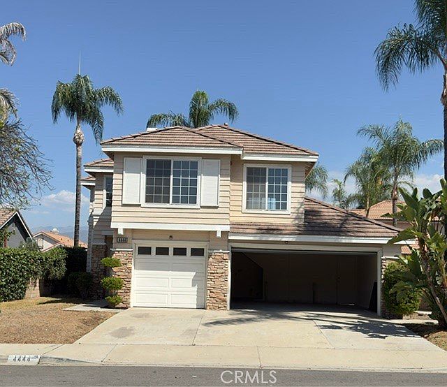 1st image of 4444 Merle St