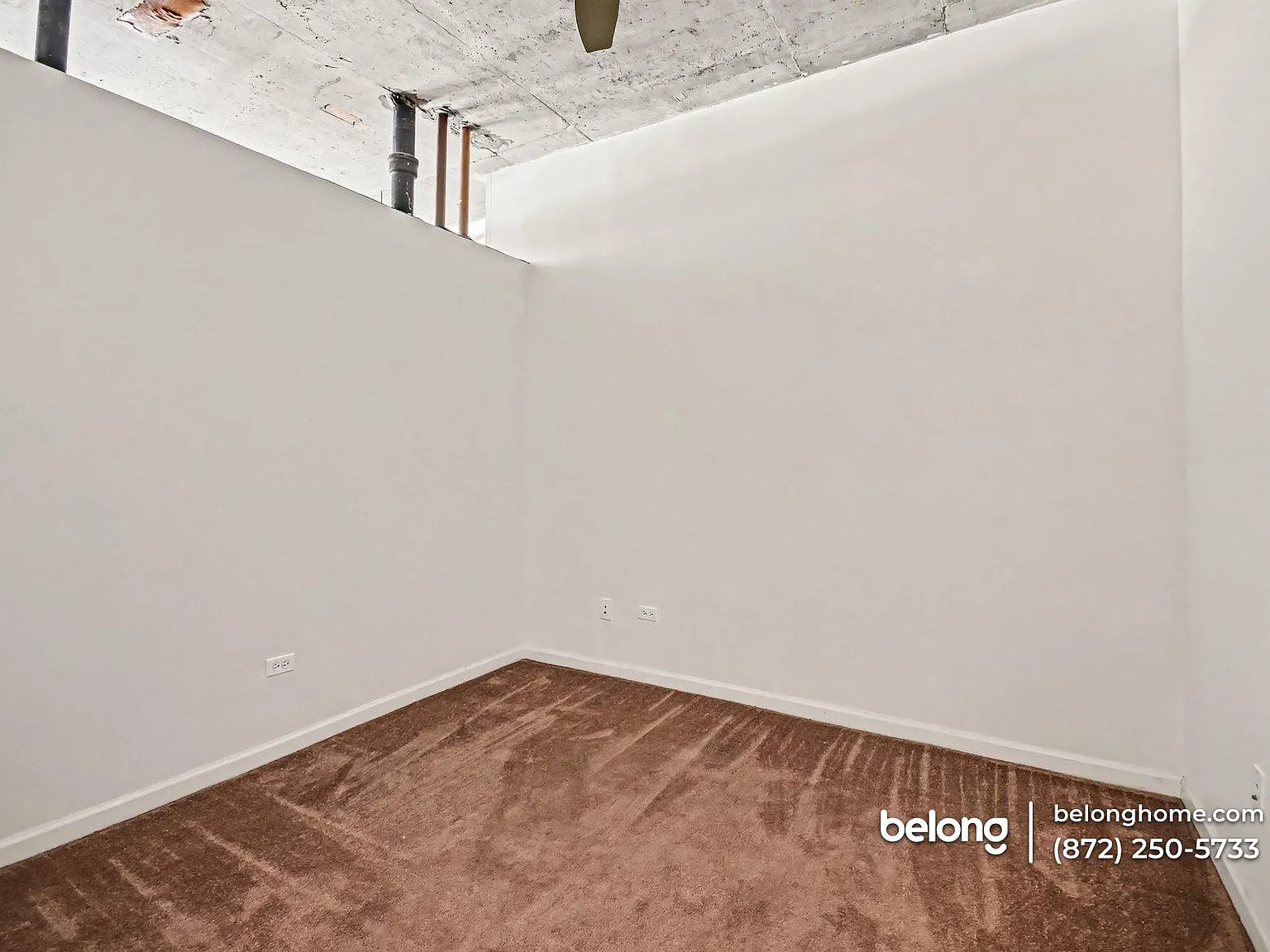 2 bed, 1.5 bath, 1054 sqft, $2,695 — Photo 2