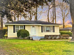 1710 Longview St, Hixson, TN 37343