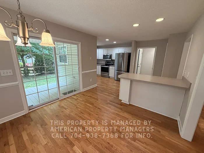 103 Whitney Ct — Photo 7