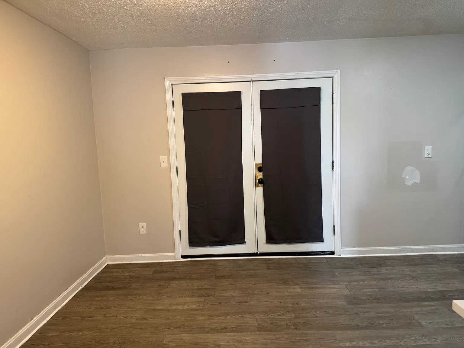 738 Pine St — Photo 3