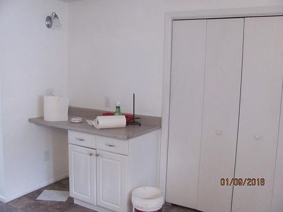 opposite side of kitchen