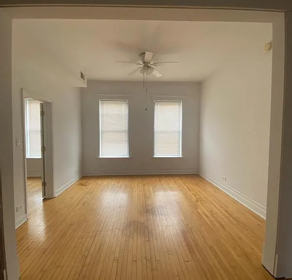 2022 S Ashland Ave #2 — Photo 4