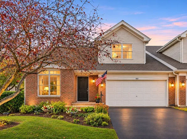 102 Fairfax Cir, Sugar Grove, IL 60554