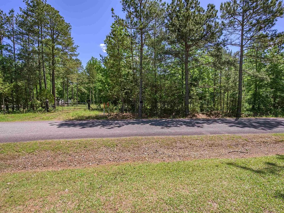 1st image of 498 Resort Rd