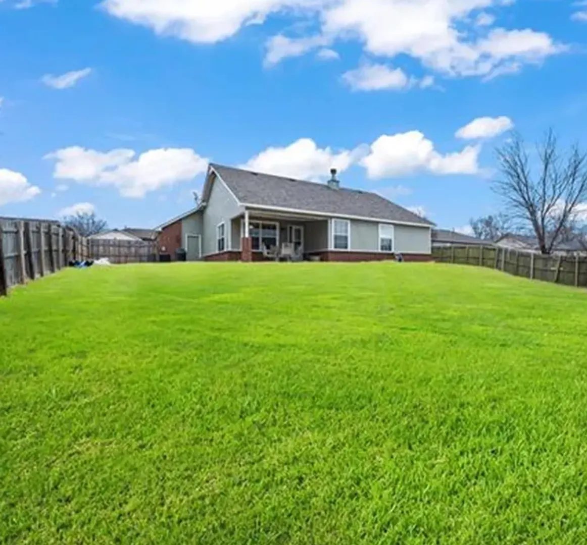 Renovated 3 Bed, 2 Bath in Tulsa! — Photo 4