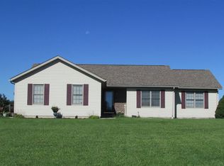 33 Boyd Ln, Bedford, IN