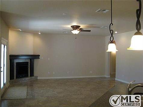 5th image of 11408 Menlo Ave