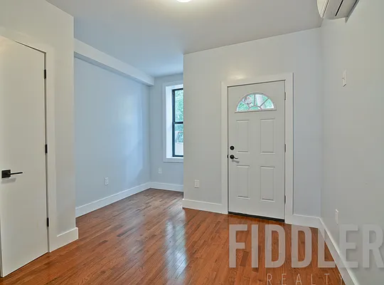 Rented by Fiddler Realty | media 19