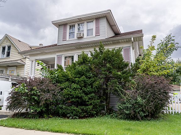 2nd image of 5023 W Eddy St