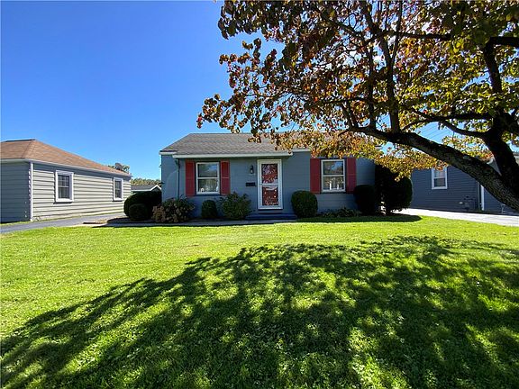 2nd image of 3210 46th St