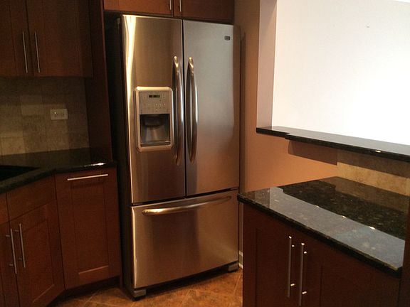 3rd image of 907 S Williams St APT 110