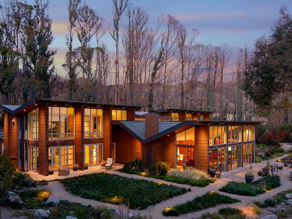 1st image of 2050 Cabrillo Hwy