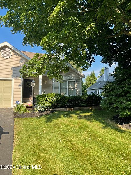 2nd image of 1 Mapleridge Avenue