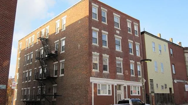 80 Orleans St #9
