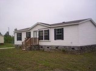 742 Cecil Odie Rd, Clinton, NC 28328